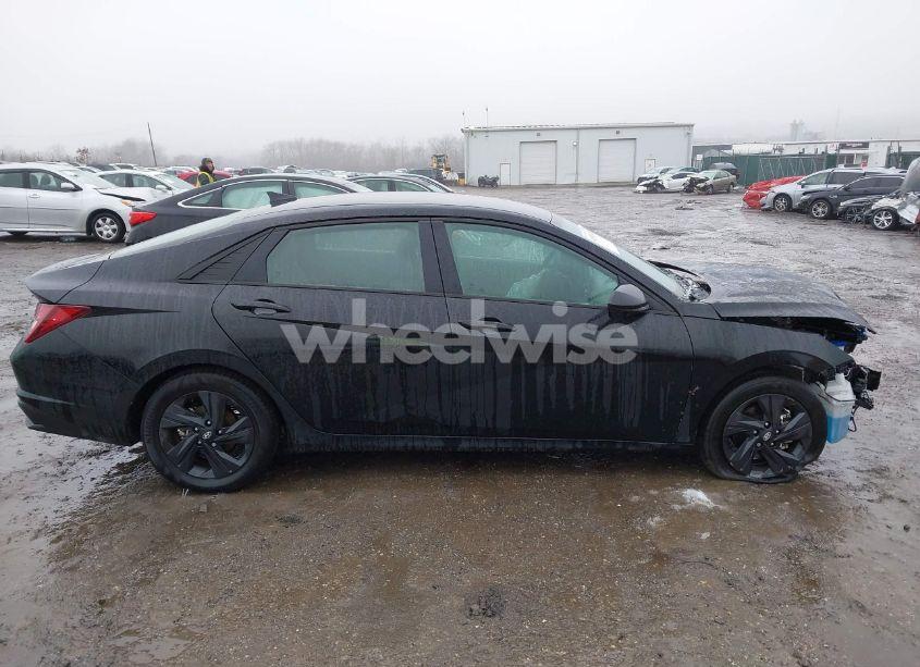 Photo 13 of 2023 Hyundai Elantra SEL (VIN 5NPLM4AG7PH105667)