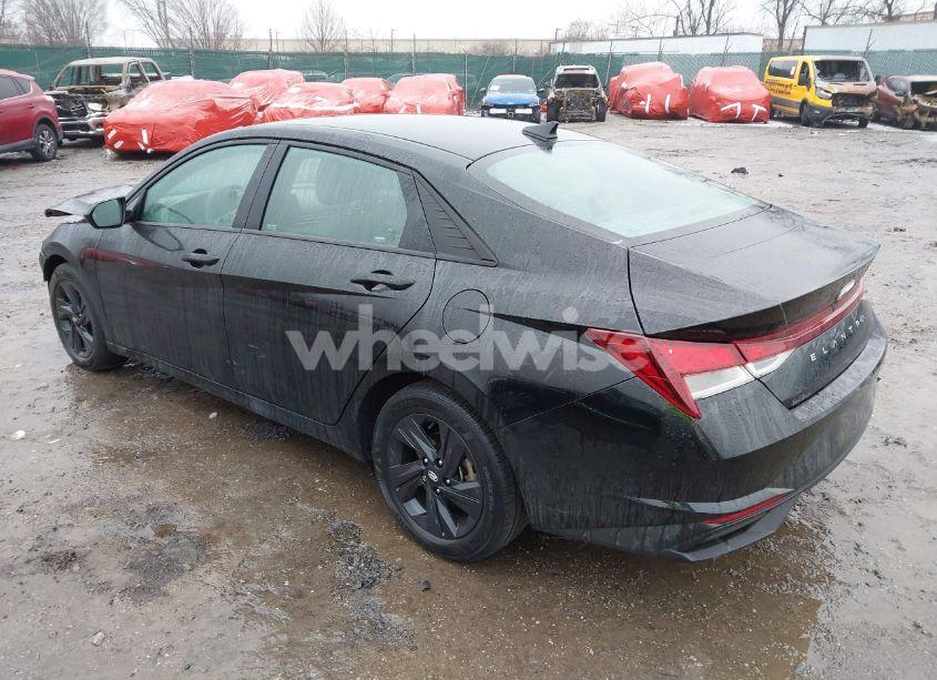 Photo 3 of 2023 Hyundai Elantra SEL (VIN 5NPLM4AG7PH105667)