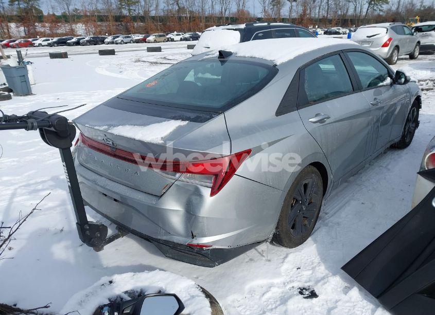 Photo 4 of 2021 Hyundai Elantra SEL (VIN 5NPLM4AG8MH006917)