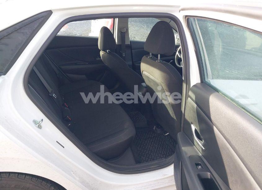 Photo 8 of 2021 Hyundai Elantra SEL (VIN 5NPLM4AG8MH013589)