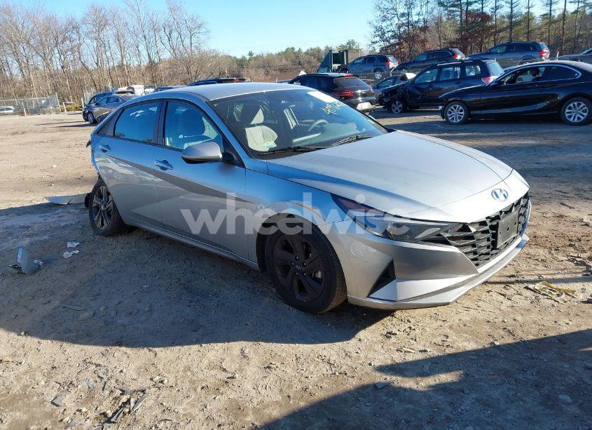 2021 Hyundai Elantra SEL (VIN 5NPLM4AG8MH018629) main photo