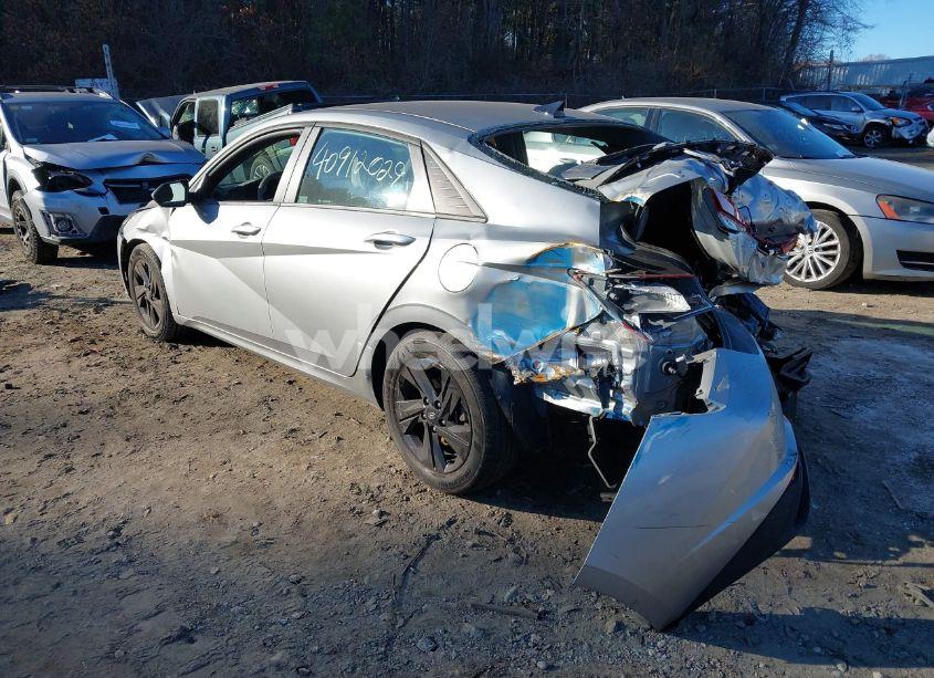 Photo 3 of 2021 Hyundai Elantra SEL (VIN 5NPLM4AG8MH018629)