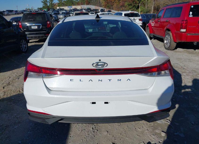 Photo 16 of 2021 Hyundai Elantra SEL (VIN 5NPLM4AG8MH038010)