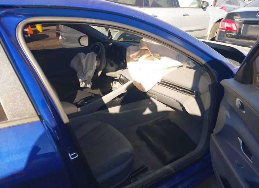 Photo 5 of 2023 Hyundai Elantra SEL (VIN 5NPLM4AG8PH091598)