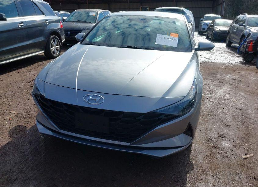 Photo 12 of 2023 Hyundai Elantra (VIN 5NPLM4AG8PH103927)