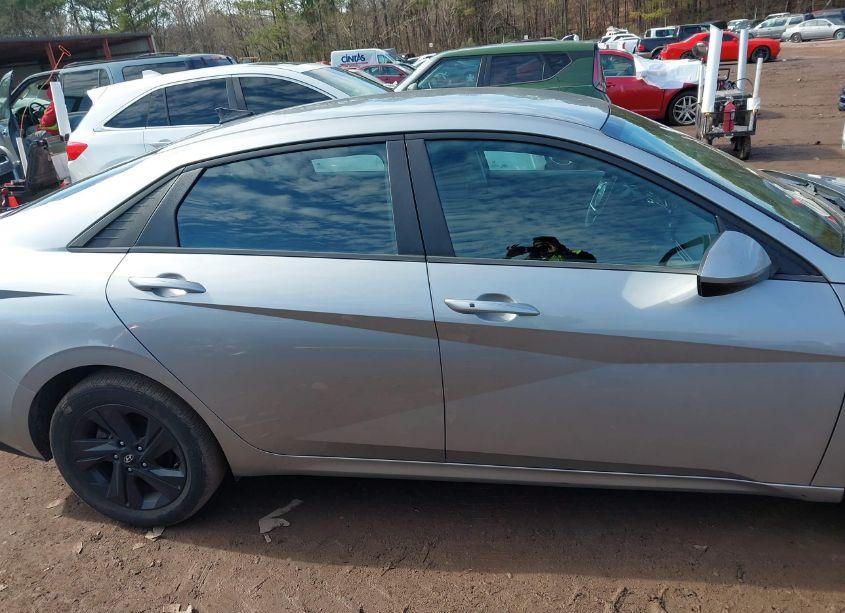 Photo 13 of 2023 Hyundai Elantra (VIN 5NPLM4AG8PH103927)