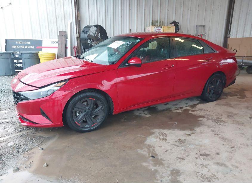 Photo 2 of 2021 Hyundai Elantra SEL (VIN 5NPLM4AG9MH037447)