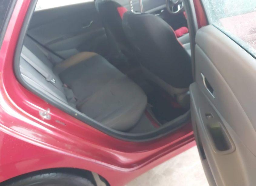 Photo 8 of 2021 Hyundai Elantra SEL (VIN 5NPLM4AG9MH037447)