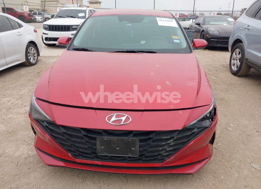 Photo 12 of 2022 Hyundai Elantra SEL (VIN 5NPLM4AG9NH063936)