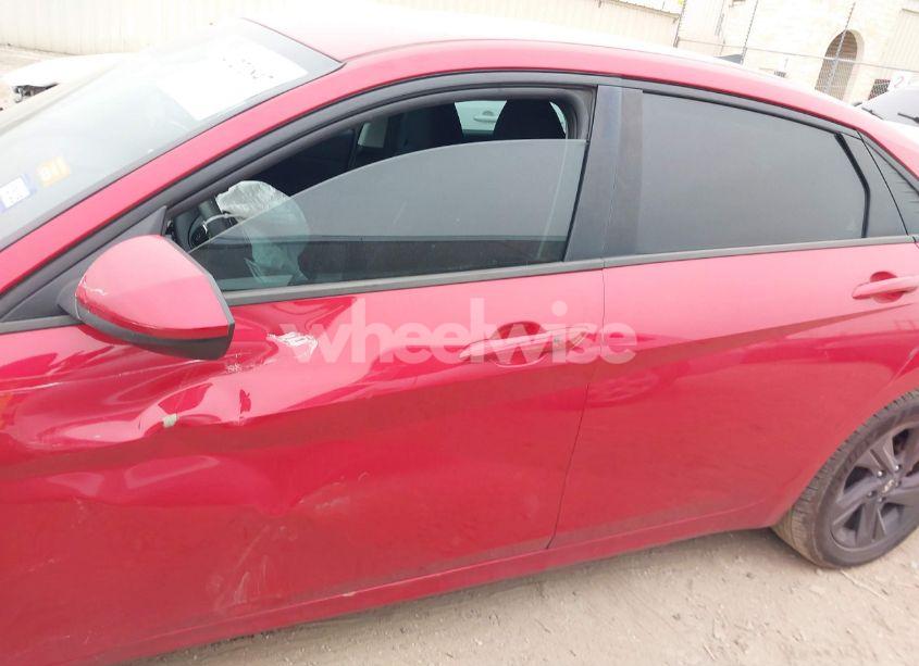 Photo 14 of 2022 Hyundai Elantra SEL (VIN 5NPLM4AG9NH063936)