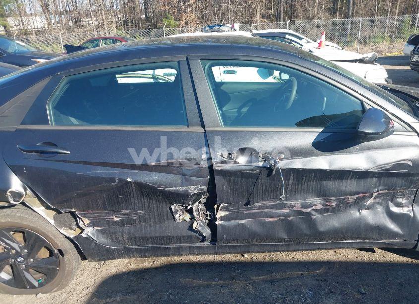 Photo 13 of 2022 Hyundai Elantra SEL (VIN 5NPLM4AG9NH065217)