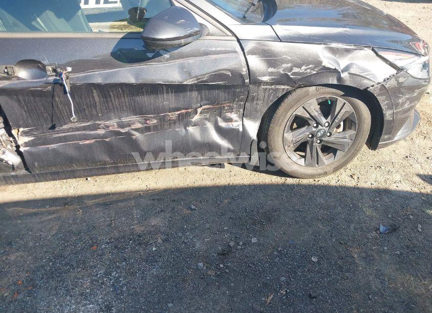 Photo 6 of 2022 Hyundai Elantra SEL (VIN 5NPLM4AG9NH065217)