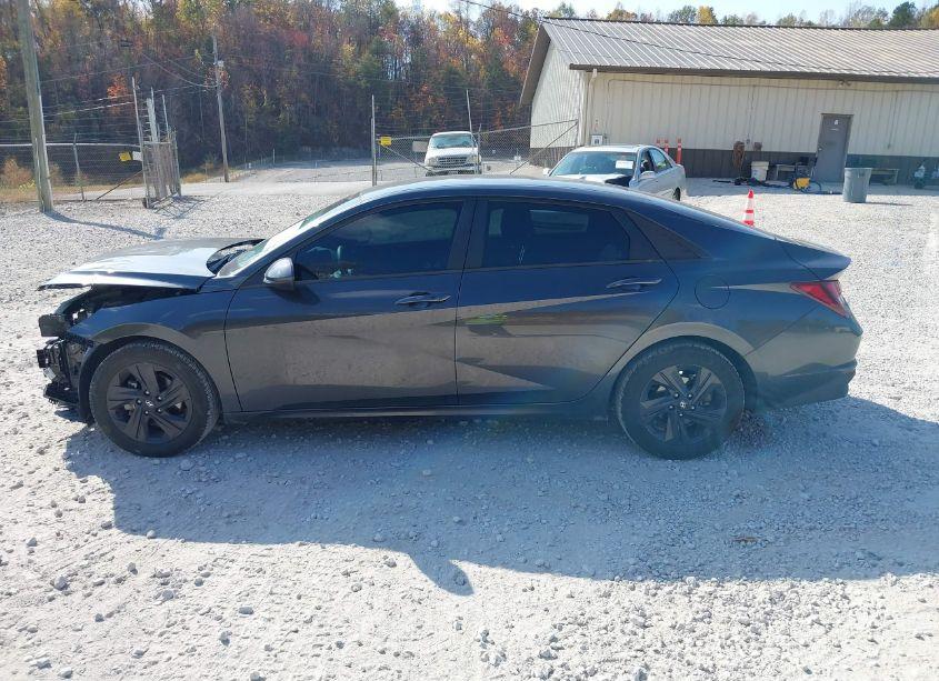 Photo 15 of 2022 Hyundai Elantra SEL (VIN 5NPLM4AG9NH076623)