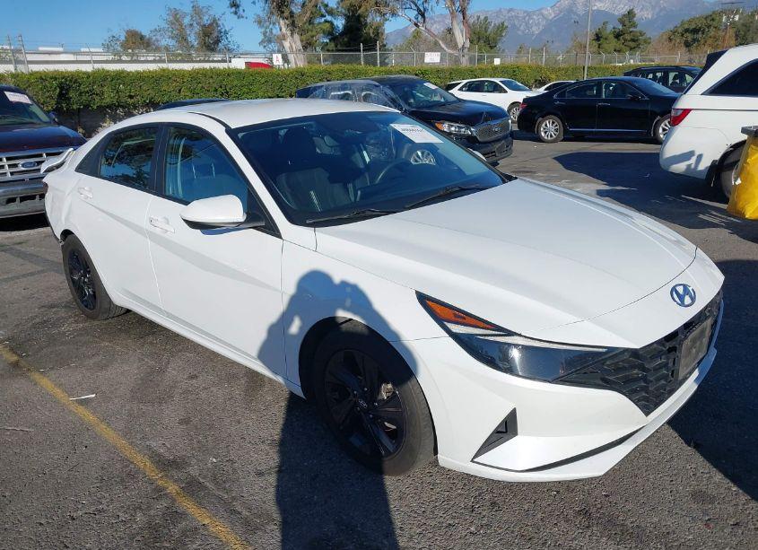 2021 Hyundai Elantra SEL (VIN 5NPLM4AGXMH006837) main photo