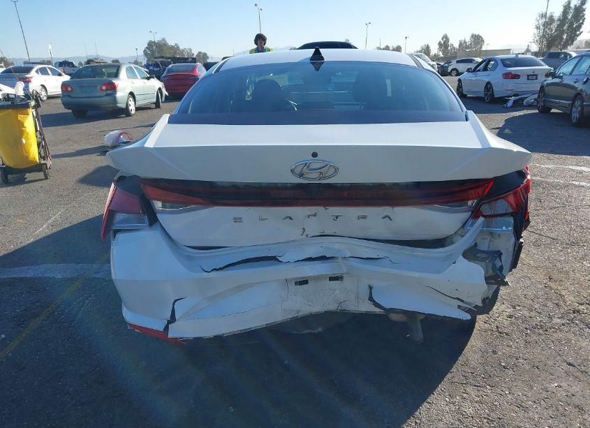 Photo 16 of 2021 Hyundai Elantra SEL (VIN 5NPLM4AGXMH006837)