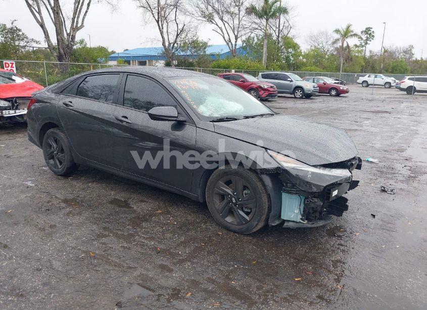 2021 Hyundai Elantra SEL (VIN 5NPLM4AGXMH036792) main photo