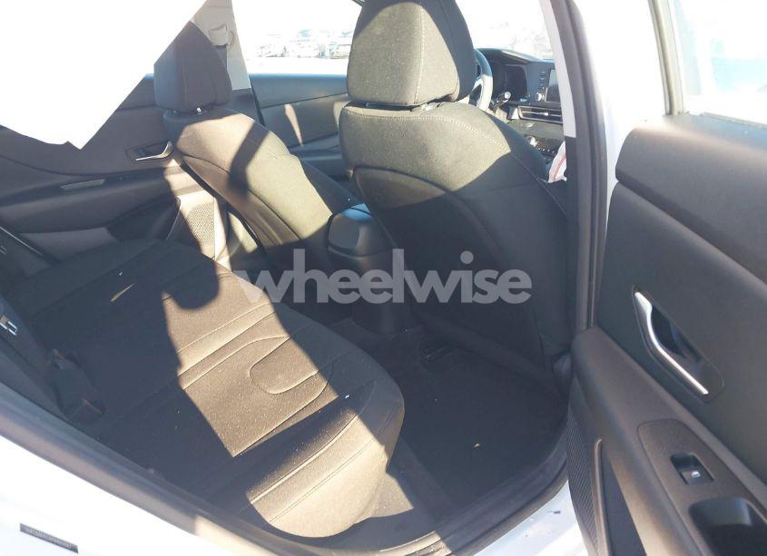 Photo 8 of 2022 Hyundai Elantra SEL (VIN 5NPLM4AGXNH066067)
