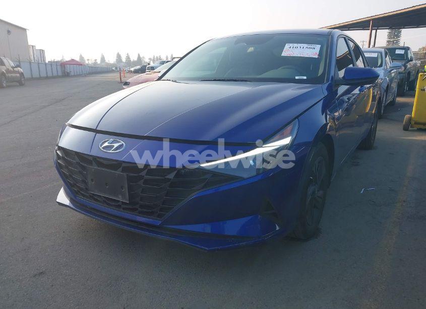 Photo 2 of 2023 Hyundai Elantra SEL (VIN 5NPLM4AGXPH118820)