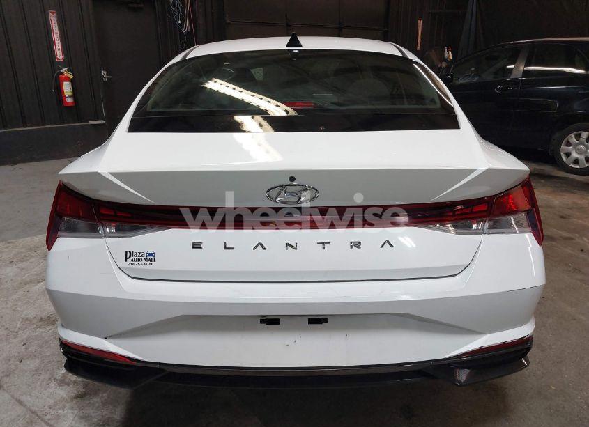 Photo 16 of 2022 Hyundai Elantra SEL (VIN 5NPLN4AG3NH067607)