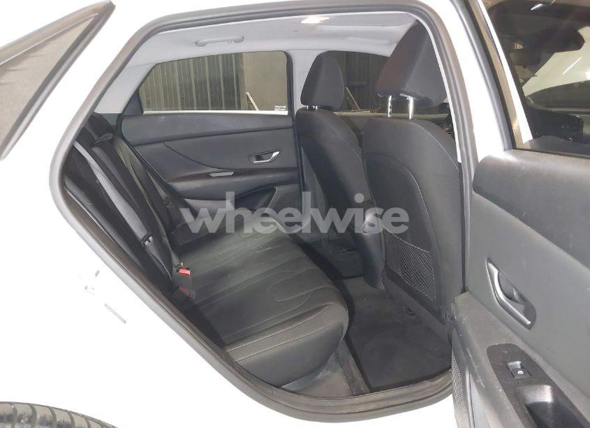 Photo 8 of 2022 Hyundai Elantra SEL (VIN 5NPLN4AG3NH067607)