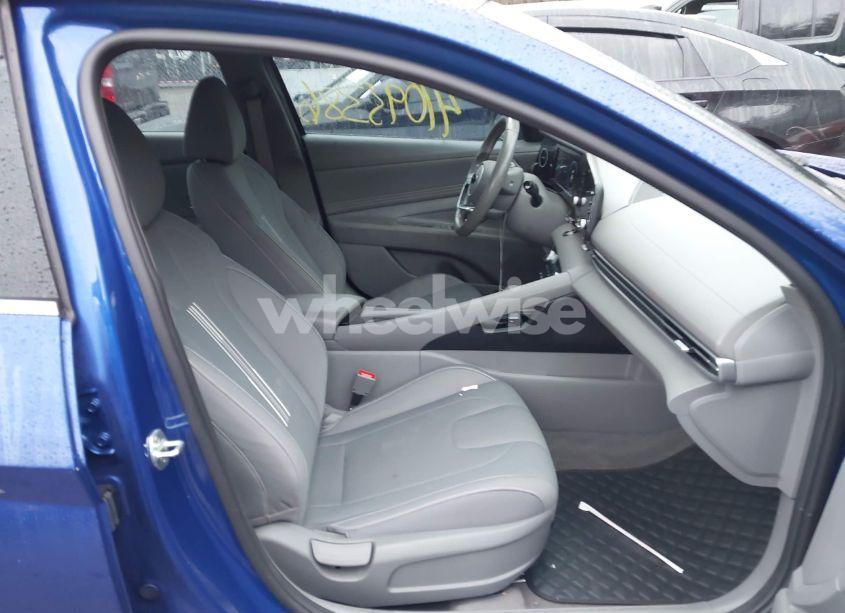 Photo 5 of 2021 Hyundai Elantra SEL (VIN 5NPLN4AG5MH011778)