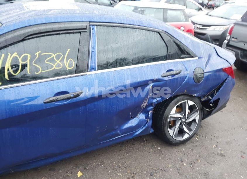 Photo 6 of 2021 Hyundai Elantra SEL (VIN 5NPLN4AG5MH011778)