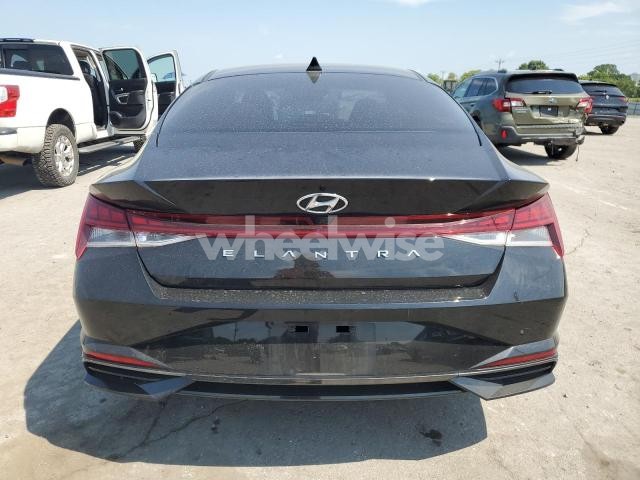 Photo 4 of 2022 HYUNDAI ELANTRA SEL (VIN 5NPLN4AG5NH083386)