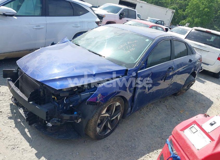 Photo 2 of 2021 Hyundai Elantra SEL (VIN 5NPLN4AG8MH020572)