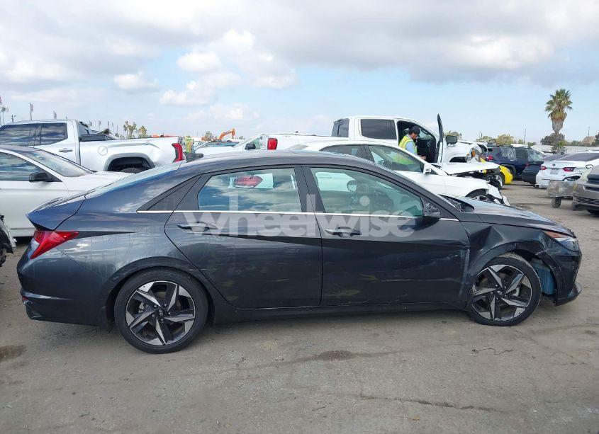 Photo 13 of 2022 Hyundai Elantra SEL (VIN 5NPLN4AG8NH059342)