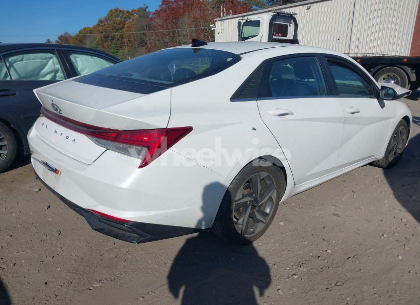 Photo 4 of 2021 Hyundai Elantra SEL (VIN 5NPLN4AG9MH042483)