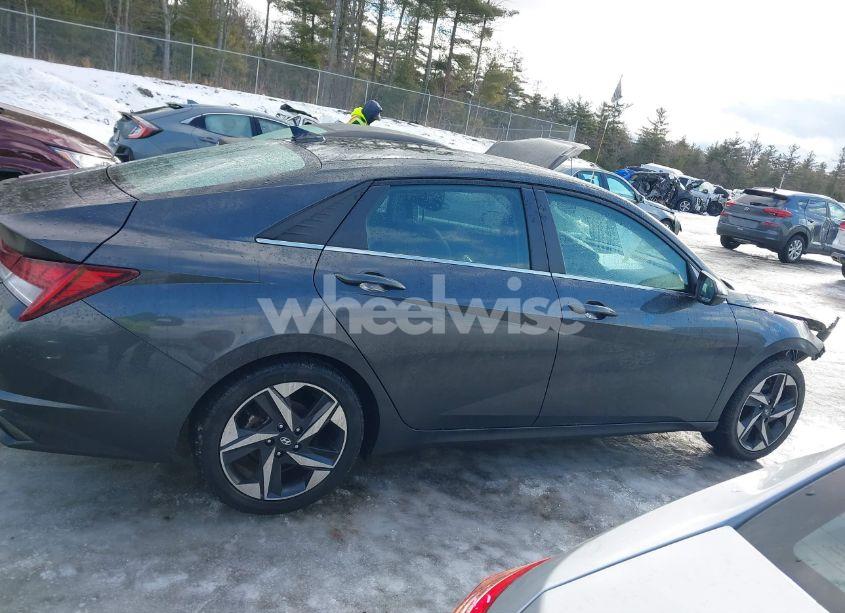 Photo 14 of 2022 Hyundai Elantra SEL (VIN 5NPLN4AG9NH082614)