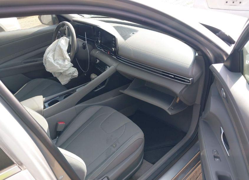 Photo 5 of 2021 Hyundai Elantra SEL (VIN 5NPLN4AGXMH028639)