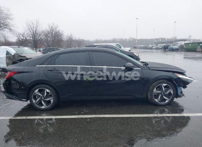 Photo 13 of 2021 Hyundai Elantra LIMITED (VIN 5NPLP4AG0MH022911)