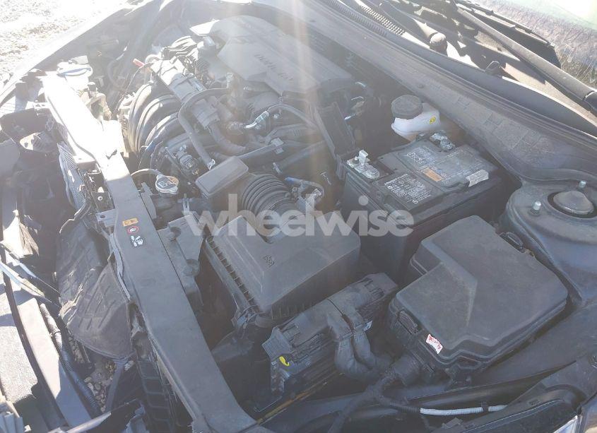 Photo 10 of 2021 Hyundai Elantra LIMITED (VIN 5NPLP4AG0MH043371)