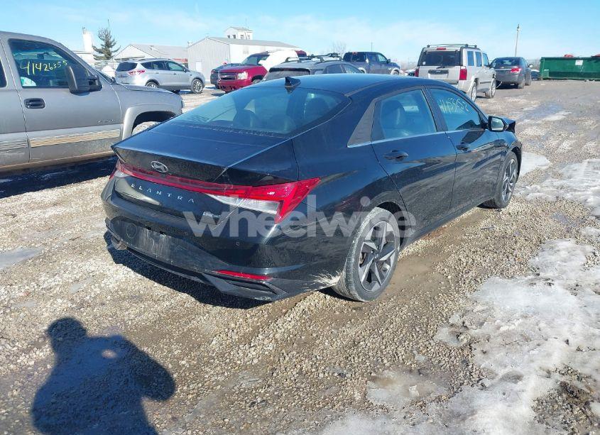 Photo 4 of 2021 Hyundai Elantra LIMITED (VIN 5NPLP4AG0MH043371)
