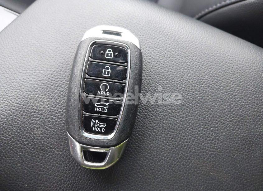 Photo 11 of 2022 Hyundai Elantra LIMITED (VIN 5NPLP4AG0NH082740)