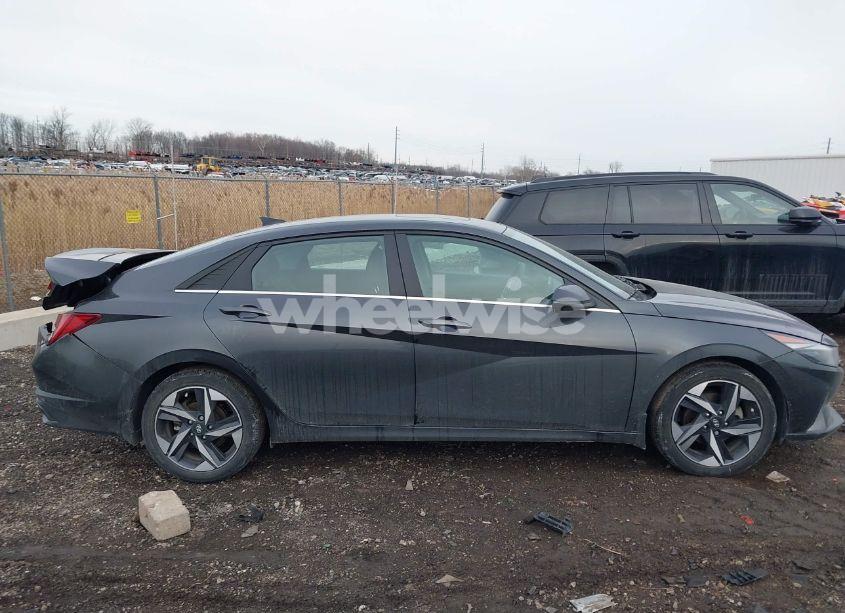 Photo 13 of 2022 Hyundai Elantra LIMITED (VIN 5NPLP4AG0NH082740)