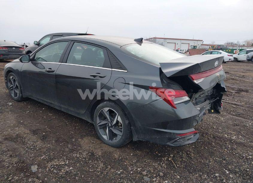 Photo 3 of 2022 Hyundai Elantra LIMITED (VIN 5NPLP4AG0NH082740)
