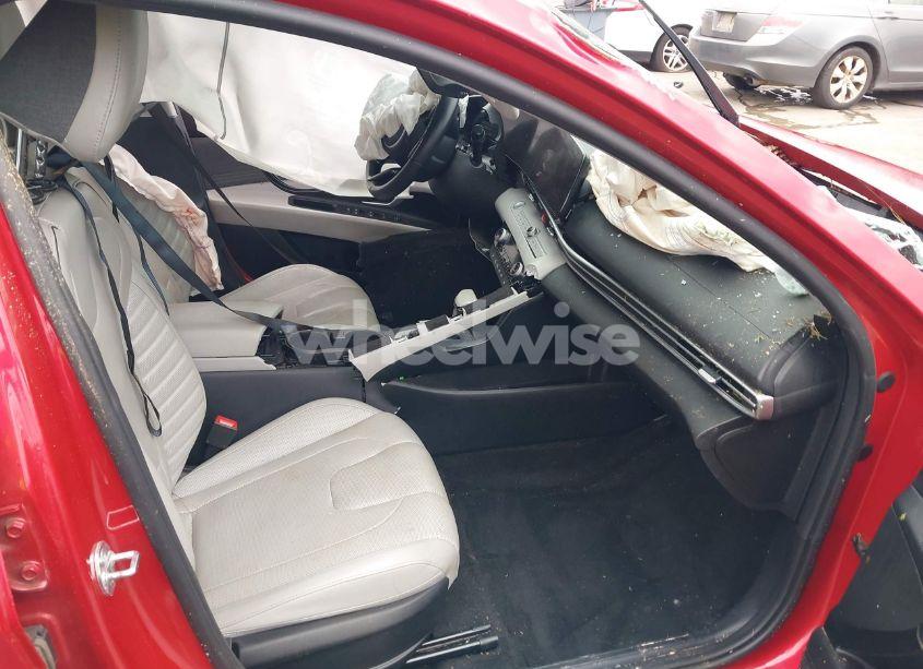 Photo 5 of 2021 Hyundai Elantra LIMITED (VIN 5NPLP4AG1MH013053)