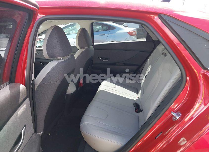 Photo 8 of 2021 Hyundai Elantra LIMITED (VIN 5NPLP4AG5MH008972)