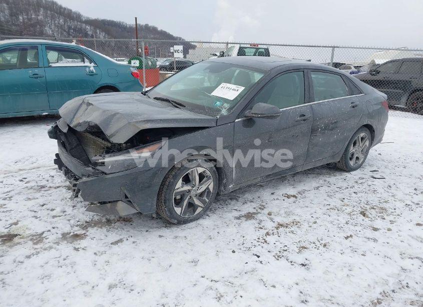 Photo 2 of 2022 Hyundai Elantra LIMITED (VIN 5NPLP4AG5NH073516)