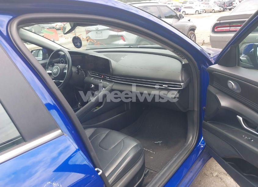 Photo 5 of 2022 Hyundai Elantra LIMITED (VIN 5NPLP4AG7NH067250)