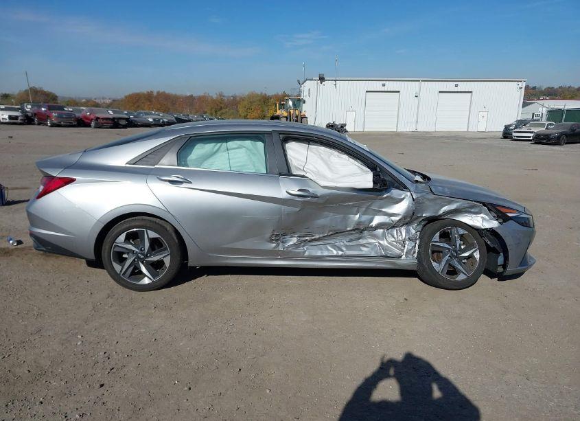 Photo 13 of 2023 Hyundai Elantra LIMITED (VIN 5NPLP4AG7PH118300)