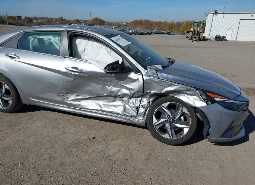 Photo 6 of 2023 Hyundai Elantra LIMITED (VIN 5NPLP4AG7PH118300)