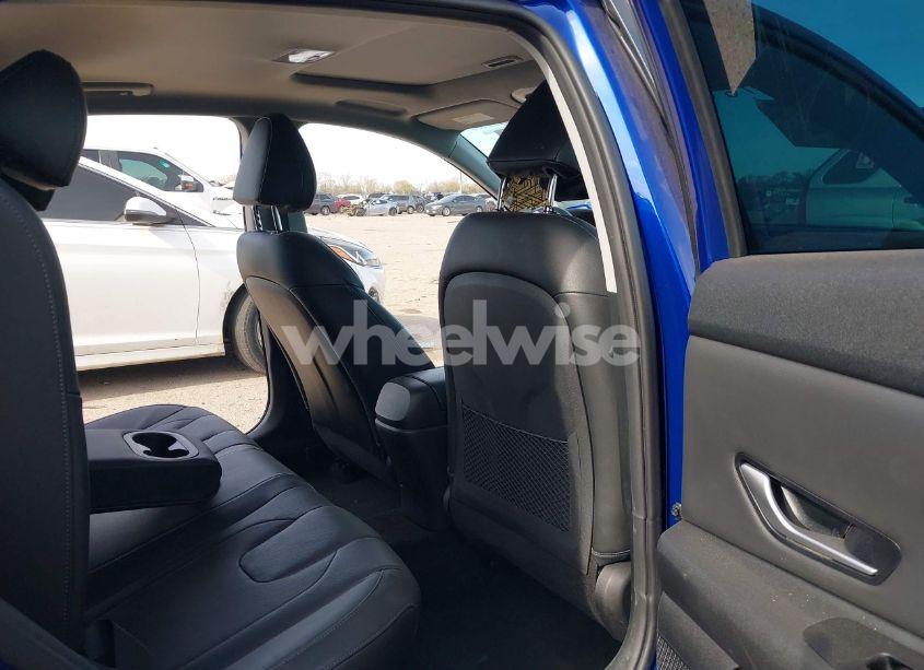 Photo 8 of 2023 Hyundai Elantra LIMITED (VIN 5NPLP4AG9PH114779)
