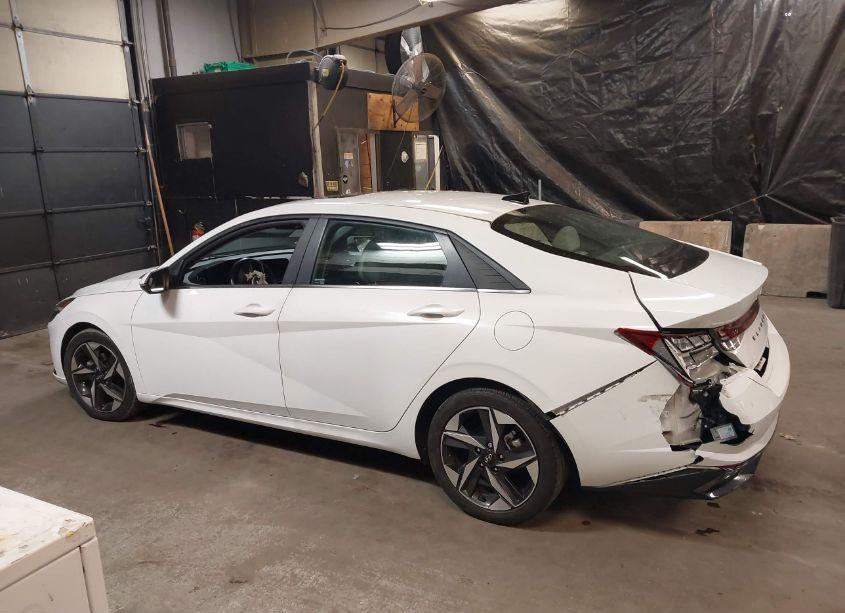 Photo 14 of 2022 Hyundai Elantra LIMITED (VIN 5NPLP4AGXNH070076)