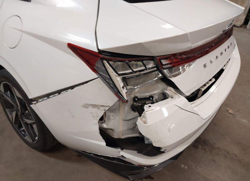 Photo 17 of 2022 Hyundai Elantra LIMITED (VIN 5NPLP4AGXNH070076)