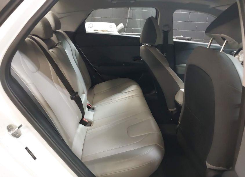 Photo 8 of 2022 Hyundai Elantra LIMITED (VIN 5NPLP4AGXNH070076)