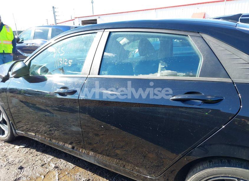 Photo 13 of 2023 Hyundai Elantra SEL (VIN 5NPLS4AG0PH116967)