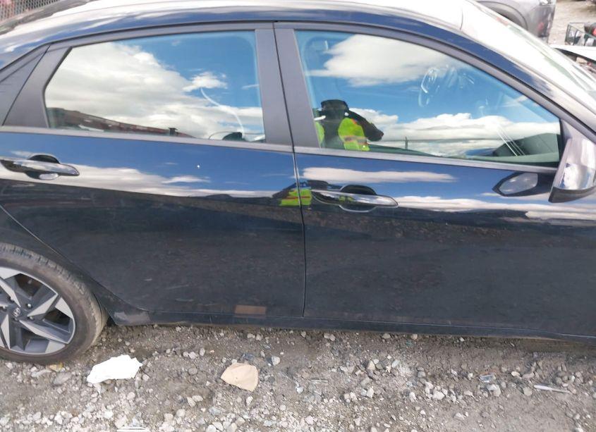 Photo 13 of 2023 Hyundai Elantra SEL (VIN 5NPLS4AG0PH118525)